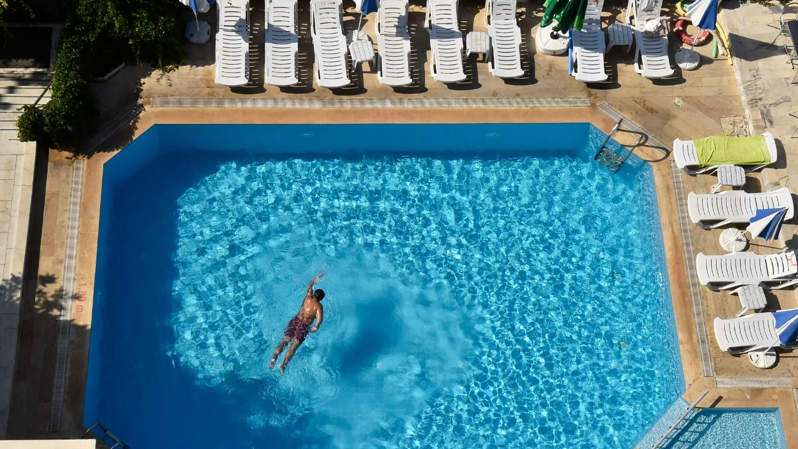 Strand und Pool